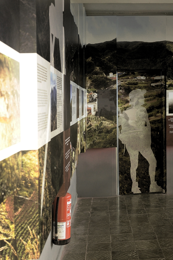 Museo Rural de Taborno, Modulos expositivos impresos a pared