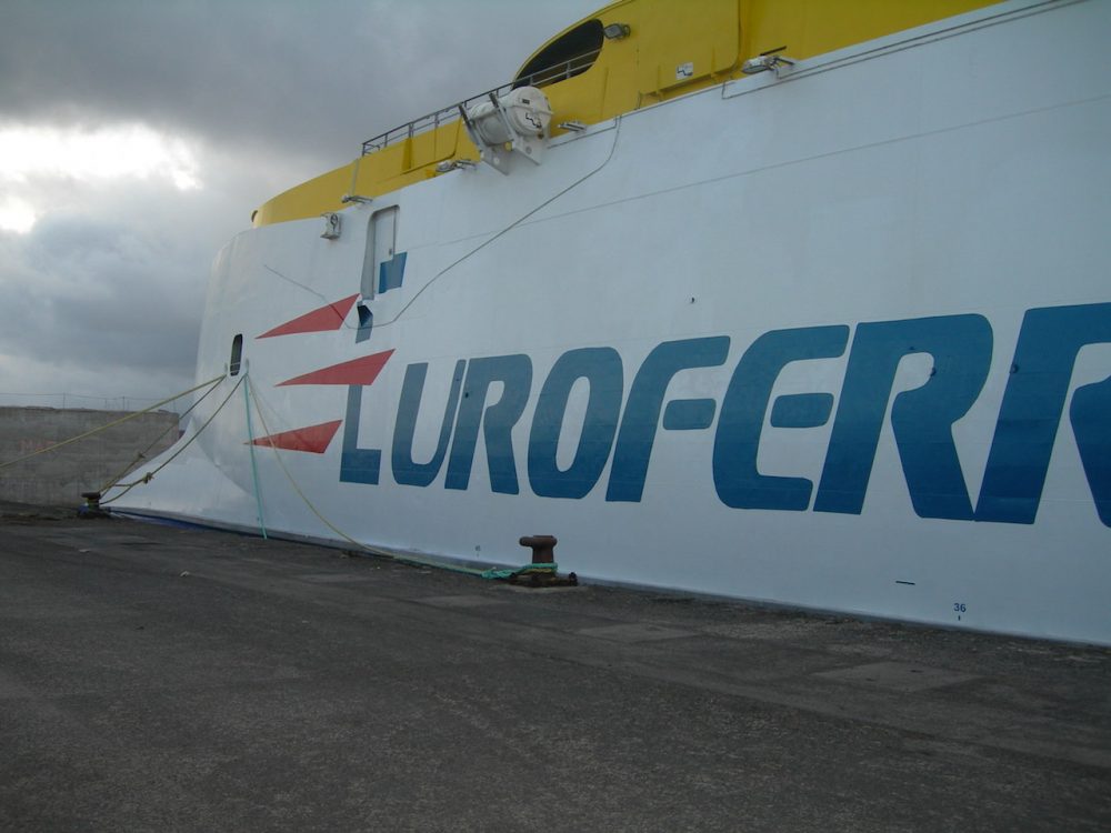 Rotulado de casco de ferry de pasaje, Fred Olsen Gran Canaria