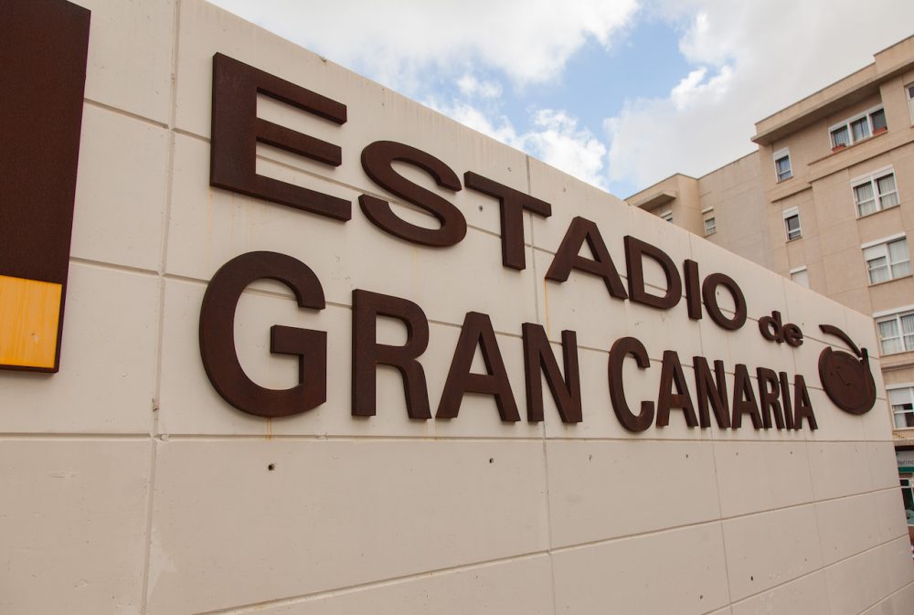 Rótulo corpóreo en acero cortén, Estadio Gran Canaria