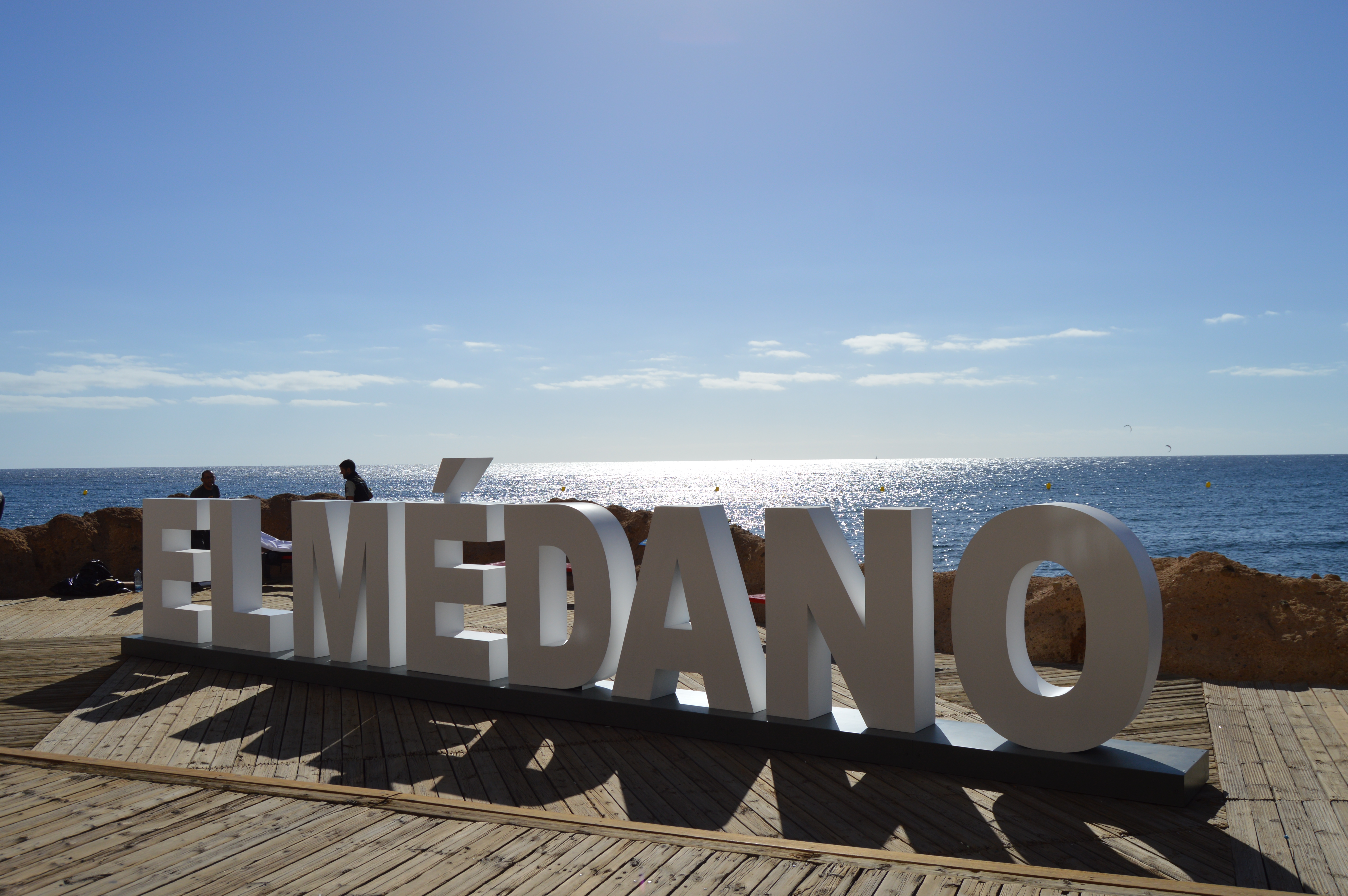 Rótulo corpóreo en acero galvanizado, El Médano, Tenerife.
